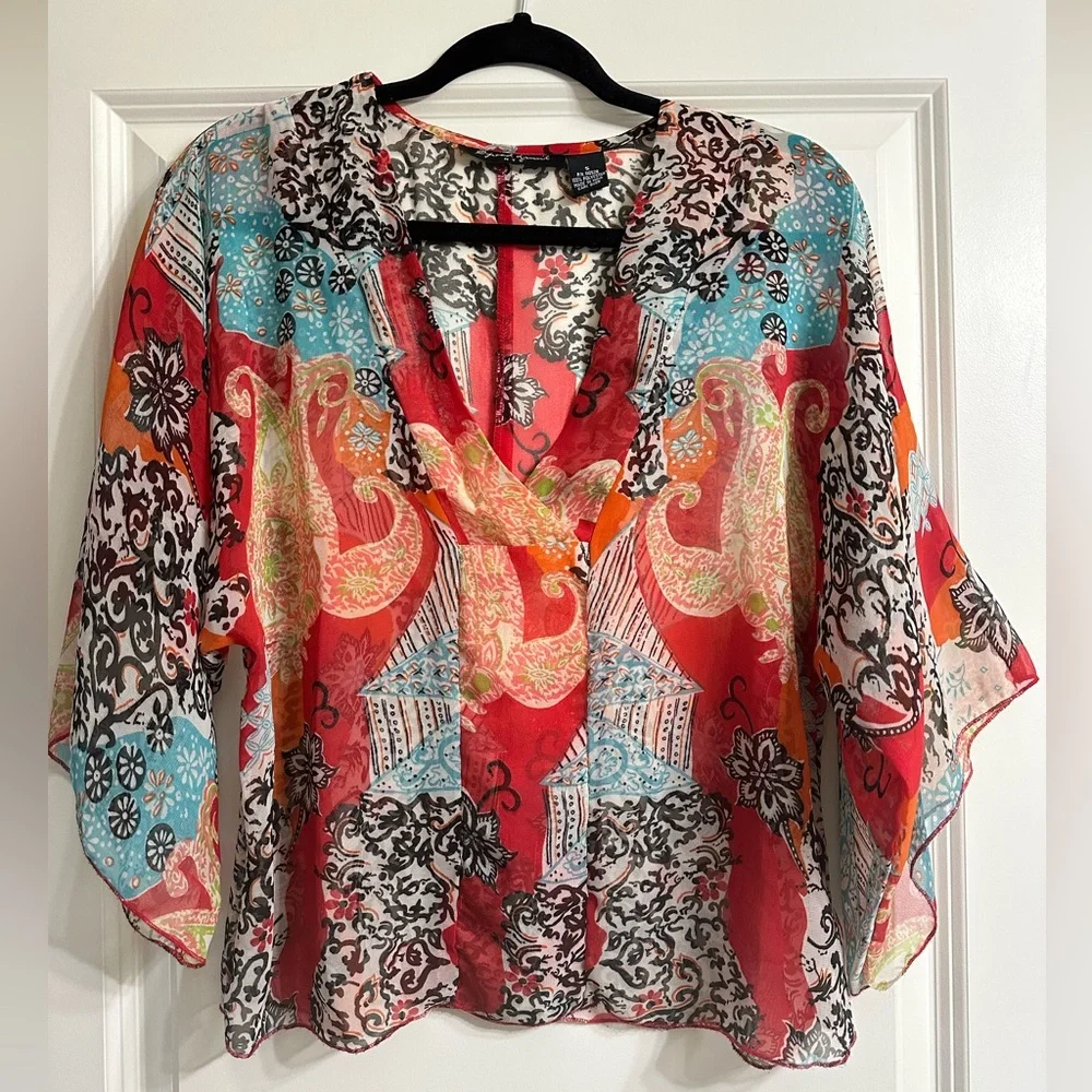 Colorful Women's Top - Picture 1 of 4